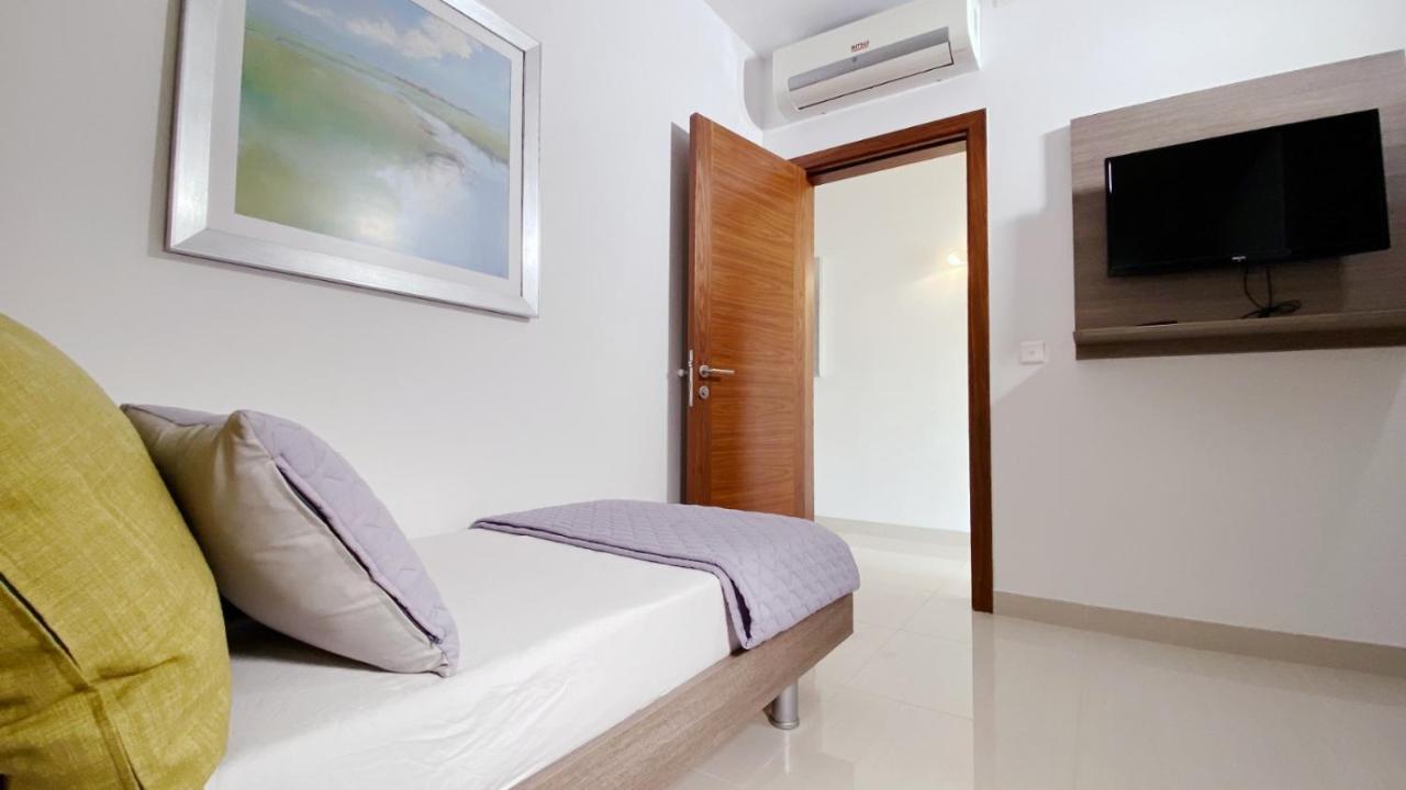 Point Sliema Sea Front Apartment Exterior photo