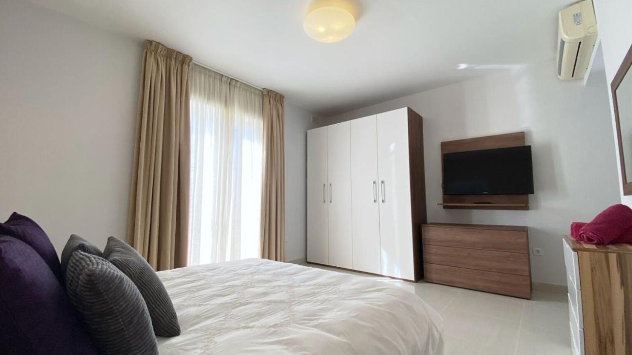 Point Sliema Sea Front Apartment Exterior photo